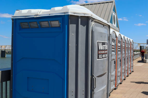 Best Restroom Trailer for Weddings  in Los Banos, CA